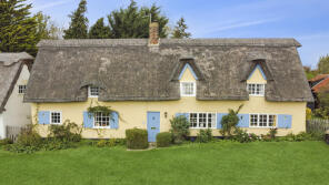 20, High Street, Barrington CB22 7QX
