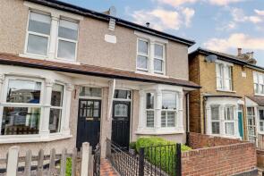 5, Leighville Grove, Leigh-on-sea SS9 2HU