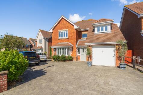 Darwin Close, Lee-on-the-Solent, Hampshire, PO13