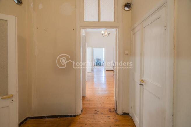 Hallway through to the rooms