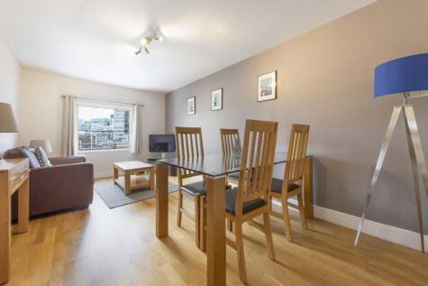 Aldersgate Street, London House