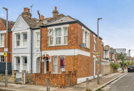 Lavenham Road, London, SW18