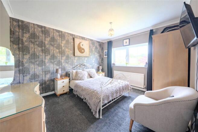 3 bed Detached for sale Image 5