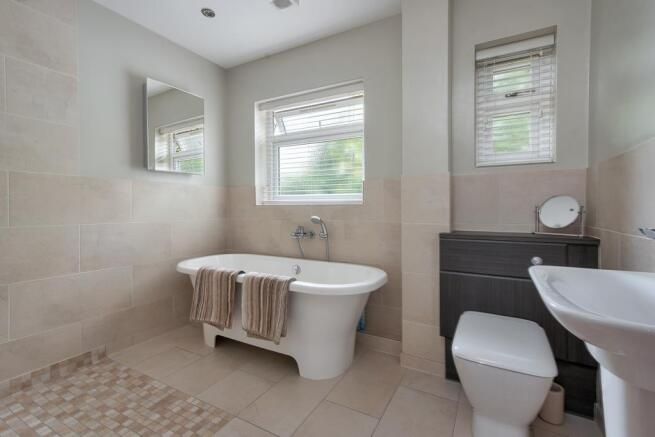 BATH/WET ROOM