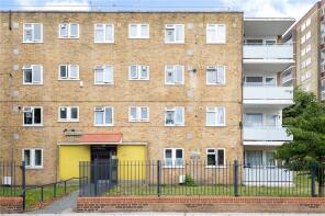 11, Farnhurst House, Blondel Street, London SW11 5DD