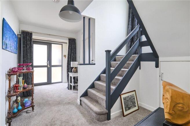 4 bed Detached for sale Image 10