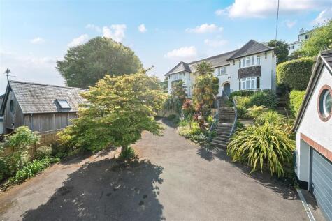 Coram Avenue, Lyme Regis