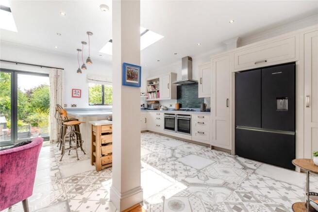 Pashley Road, Eastbourne, East Sussex, BN20 photo 4