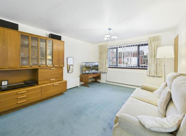 Lounge Area (Lounge/Dining Room)