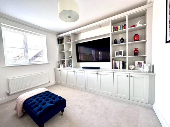 Family room 2