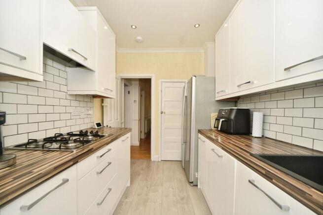 Dairsie Road, London, SE9 photo 5