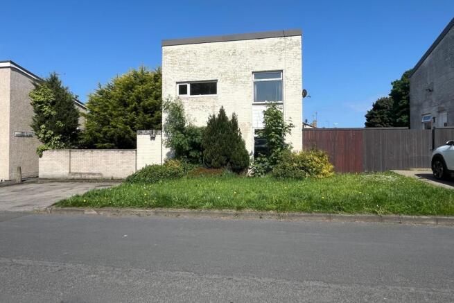 22 Westmorland Rise, Peterlee, County Durham, SR8 2EX