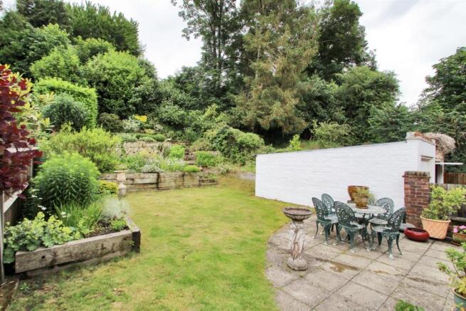 Rear Garden & Garage 2.jpg