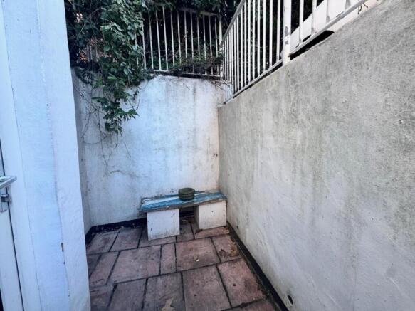 garden.jpg