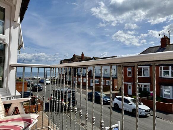 2 bed Apartment for sale Image 9