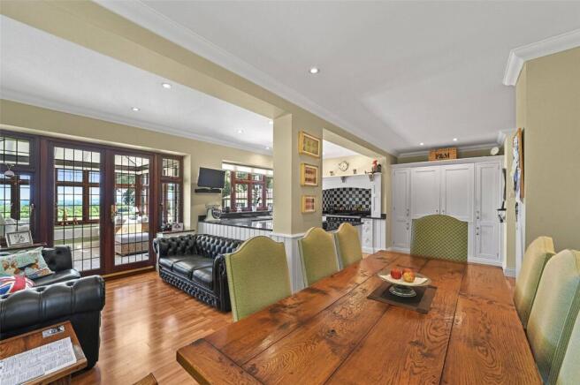 Kitchen/Breakfast