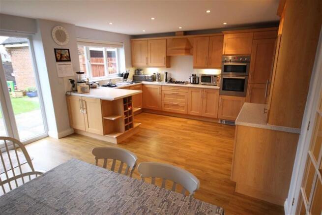 Kitchen: