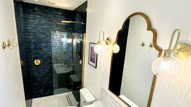 Bathroom.jpeg