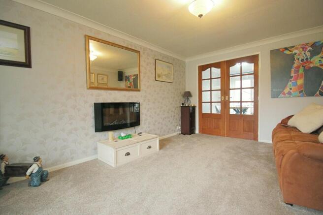 3 bed Detached for sale Image 4