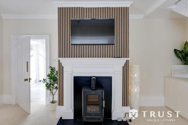 2 bed Semi-Detached for sale Image 10