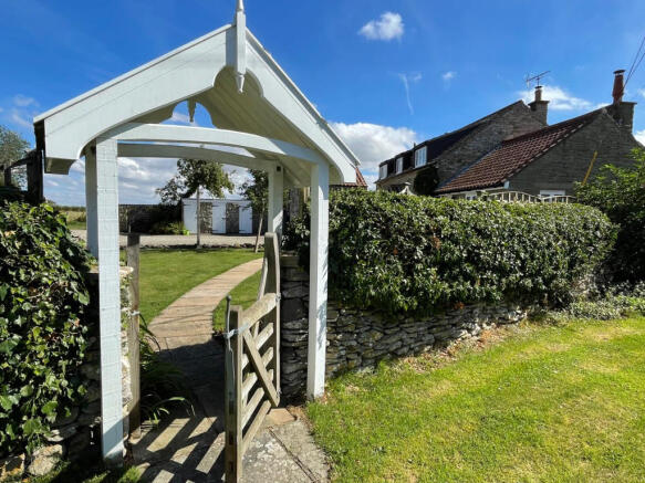 Photo 21