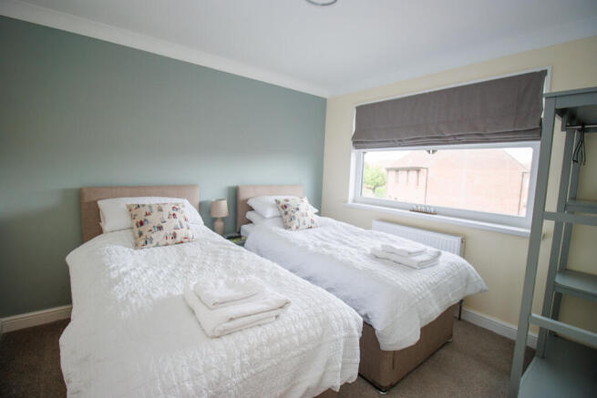 3 bed Semi-Detached for sale Image 10