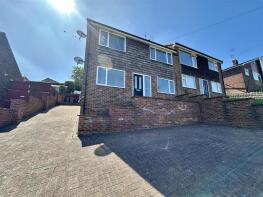 34, Woodhall Drive, Healey, Batley WF17 7SW