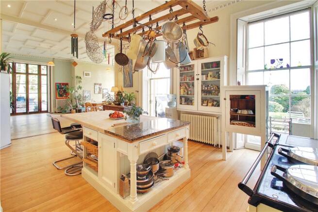 Large Kitchen