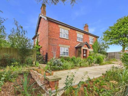 Hilltop Farm, 26 Main Road, Toynton all Saints, Spilsby