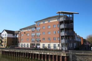 22, Riverview House, Viersen Platz, Rivergate, Peterborough PE1 1FX