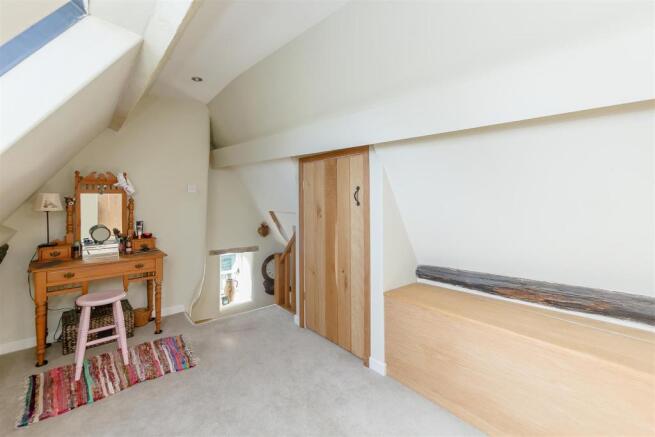 8362256-interior04.jpg
