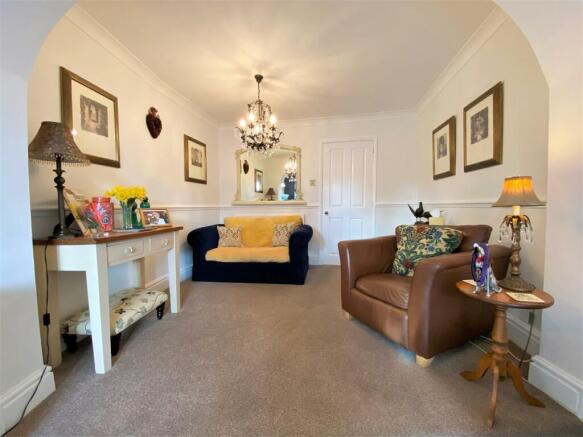 Sitting Room 794