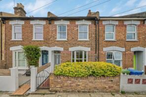 18, Machell Road, London SE15 3XQ