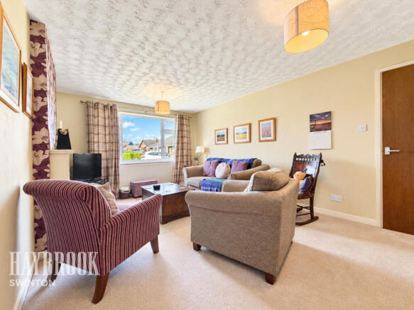 Hickleton Court, Rotherham photo 4