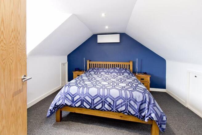 Double Bedroom 2