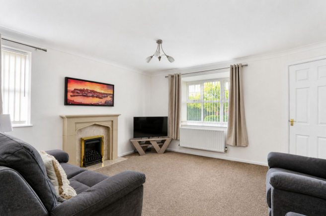 3 bed Detached for sale Image 5