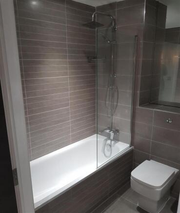 Reliance House Bathroom