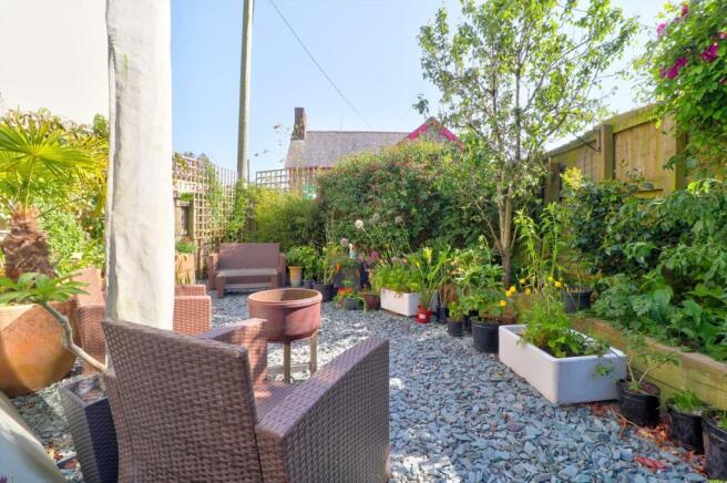 Rear garden new.jpg