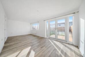 111, Stanmore Crescent, Carterton OX18 3UX