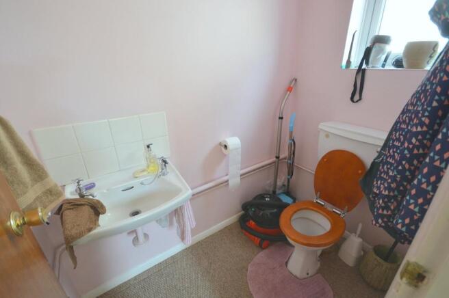 Photo 8