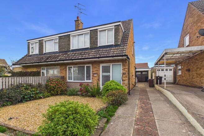 3-bed semi-detached on Arthursdale Drive, Scholes, Leeds, West Yorkshire, LS15, £315,000