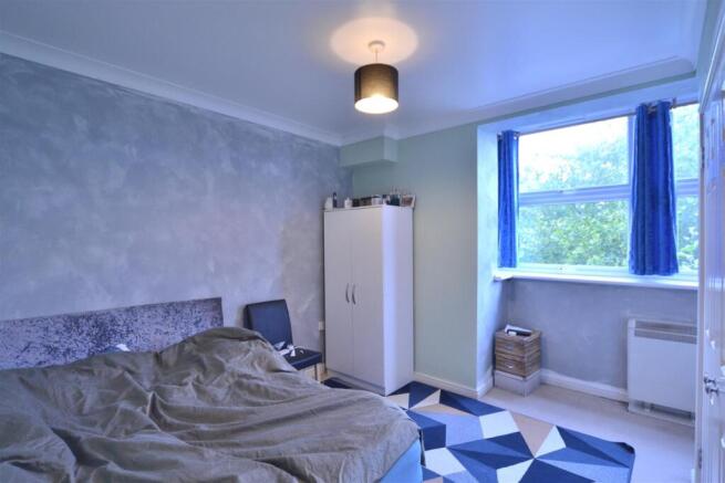 bed1.JPG