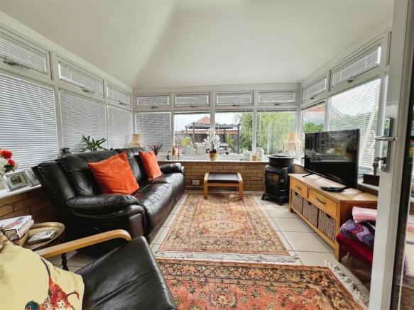 Heron Drive, Shrewsbury photo 4