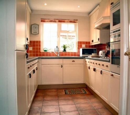 Fitted kitchen