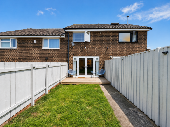 2 bed Terraced for sale Image 12