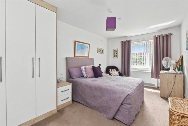 2 bed Apartment for sale Image 5