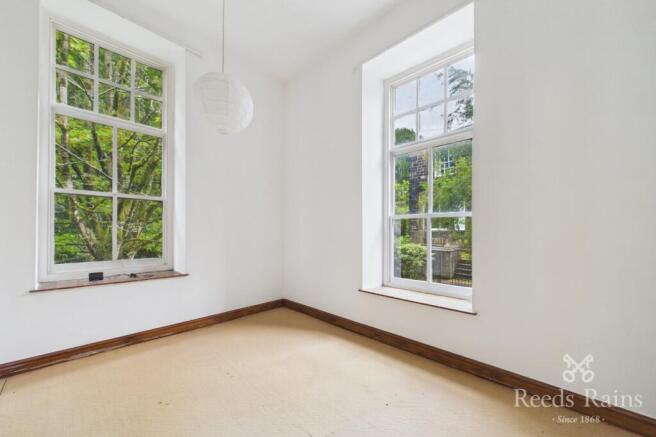 1 bed Penthouse for sale Image 4