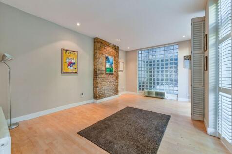 Fleetwood Apartments, Hackney, London, N16