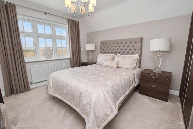 4 bed Detached for sale Image 4