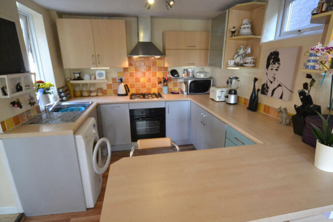 Photo 6